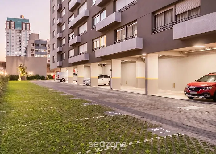 Estudio Em Predio Com Piscina Em - Jre * Porto Alegre