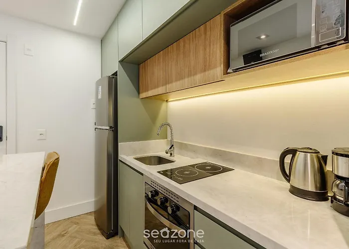 Estudio Em Predio Com Piscina Em - Jre Apartamento Porto Alegre